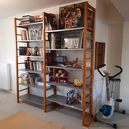 Lovely Stonehouse Βίλα *