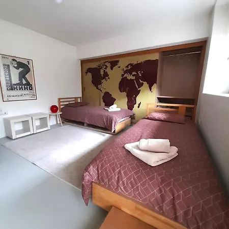 Βίλα Lovely Stonehouse *