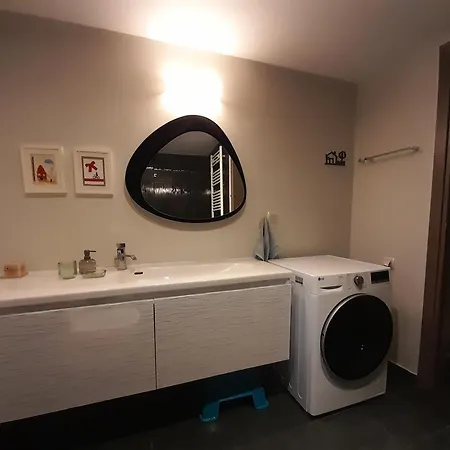 Lovely Stonehouse Βίλα