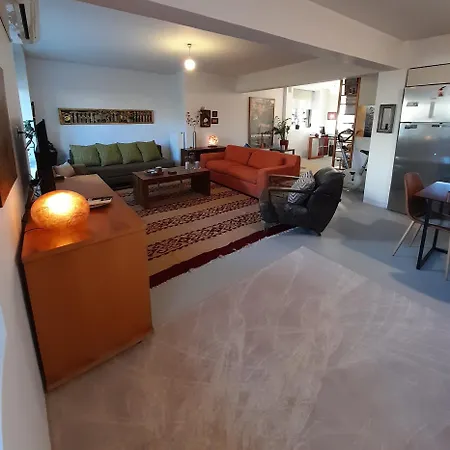 Βίλα Lovely Stonehouse *